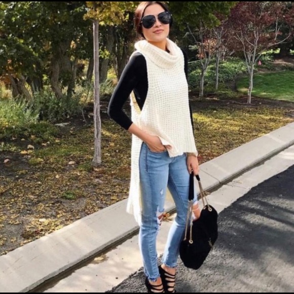 Free People Sweaters - FREE PEOPLE Skyscraper Cowl Sweater Vest Ivory Med